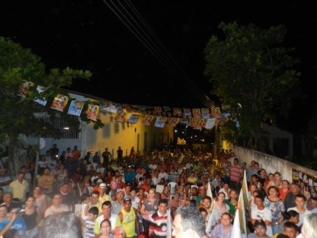 Janainna Marques realiza grande carreata e reunião política em Esperantina - Imagem 26