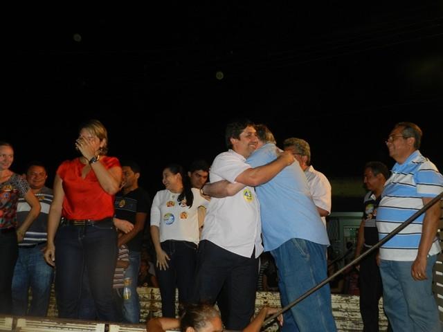 Janainna Marques realiza grande carreata e reunião política em Esperantina - Imagem 37