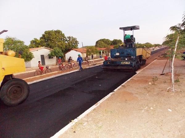 Prefeitura inicia pavimentação do bairro trizidela - Imagem 8