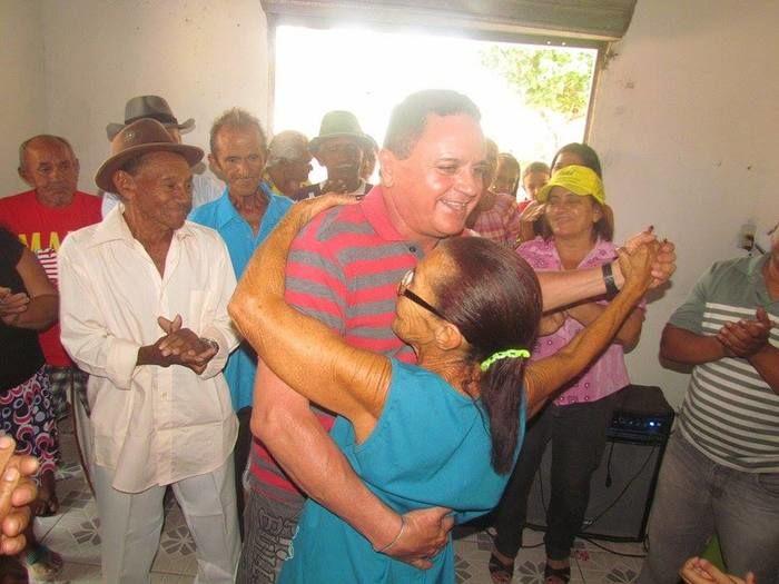 CRAS do Bairro Santinho realiza festa em homenagem aos pais - Imagem 11