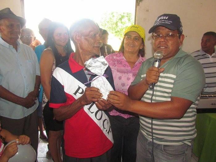CRAS do Bairro Santinho realiza festa em homenagem aos pais - Imagem 10