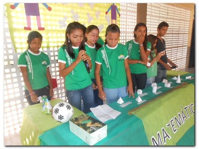 Escola Municipal João de Sousa Leal realiza atividades do Projeto Arte e Cultura na Escola. - Imagem 17
