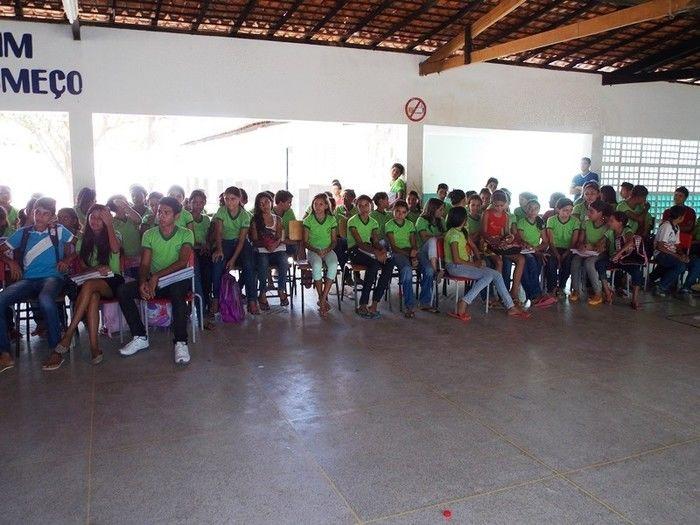 Secretaria de Educação promove palestra sobre alimentação saudável  - Imagem 6