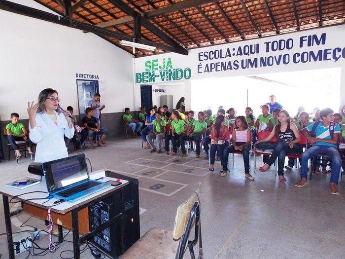 Secretaria de Educação promove palestra sobre alimentação saudável  - Imagem 10