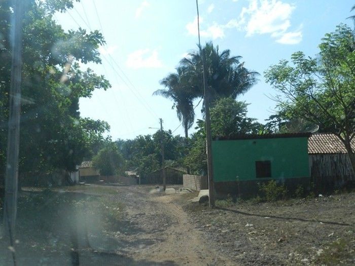 Prefeitura recupera estradas da comunidade Vassouras  - Imagem 7