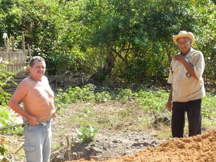 Prefeitura recupera estradas da comunidade Vassouras  - Imagem 6