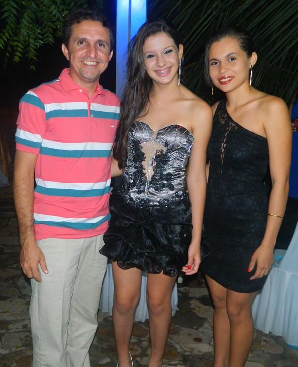 Aniversário de Zayra Meneses comemorado em grande estilo - Imagem 35