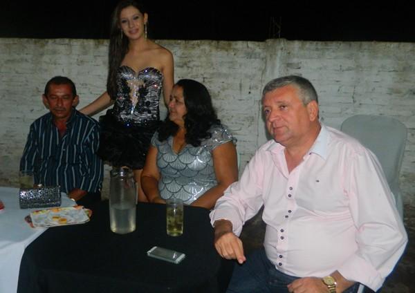 Aniversário de Zayra Meneses comemorado em grande estilo - Imagem 33