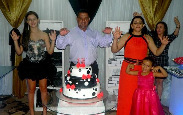 Aniversário de Zayra Meneses comemorado em grande estilo - Imagem 3