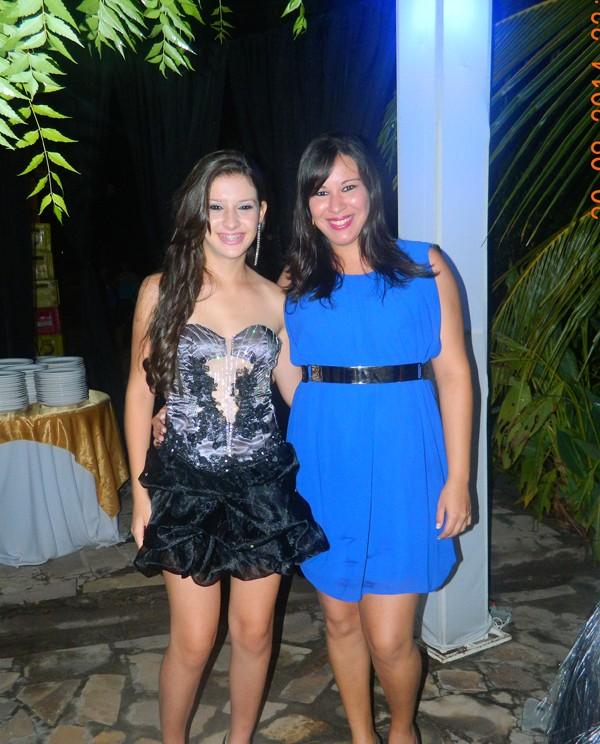 Aniversário de Zayra Meneses comemorado em grande estilo - Imagem 39