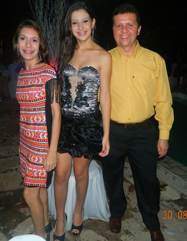 Aniversário de Zayra Meneses comemorado em grande estilo - Imagem 19