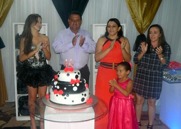 Aniversário de Zayra Meneses comemorado em grande estilo - Imagem 6