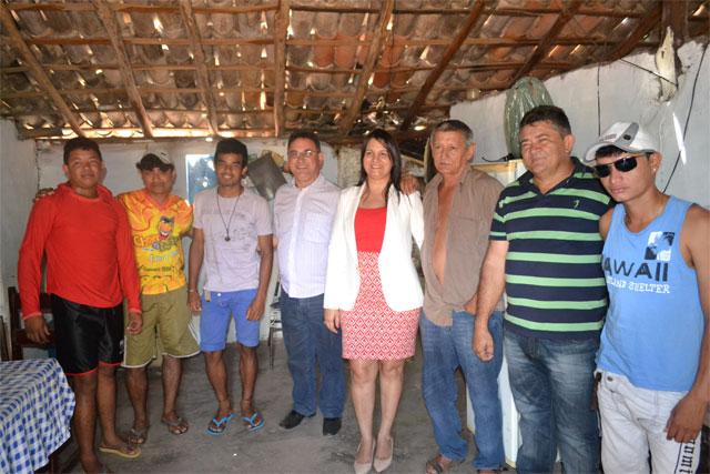 Prefeita Paula Araujo faz visita às obras em andamento na cidade - Imagem 8