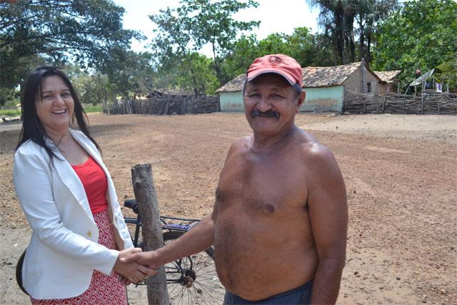 Prefeita Paula Araujo faz visita às obras em andamento na cidade - Imagem 7