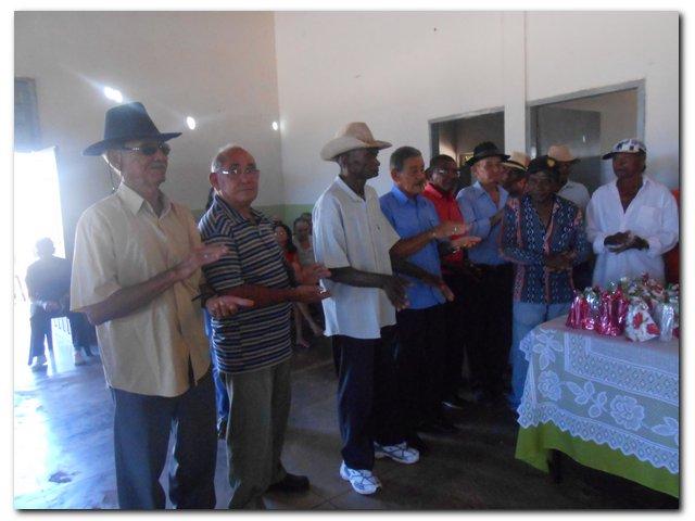 SEMTAC presta homenagem aos Idosos do Centro de Convivência - Imagem 15