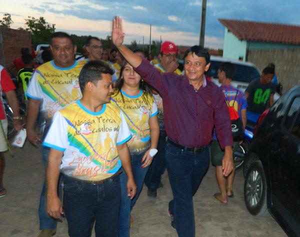 Prefeita Paula Araujo recepcionou caravana de Wellington Dias em Brasileira - Imagem 3