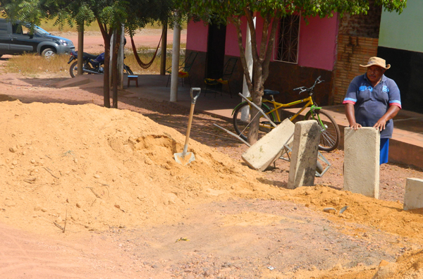 Começa a construção de pavimentação poliédrica no Bairro Frecheiras - Imagem 5