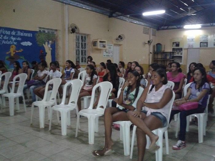 Palestra com nutricionista para as Debutantes 2014 - Imagem 3