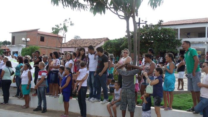 Público prestigia Desfile Cívico de 7 de setembro em Francinópolis - Imagem 127