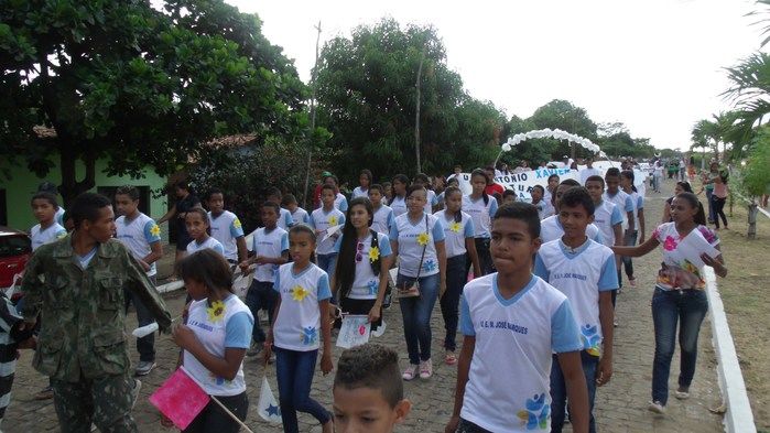 Público prestigia Desfile Cívico de 7 de setembro em Francinópolis - Imagem 79