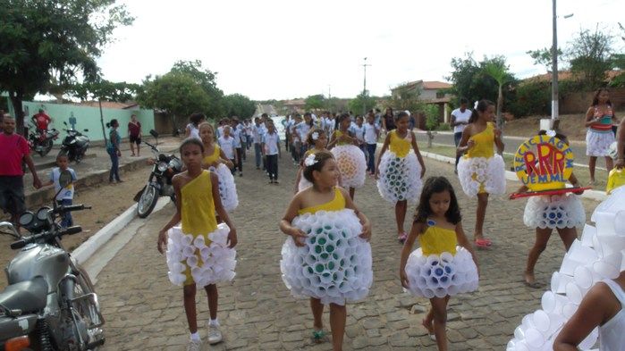 Público prestigia Desfile Cívico de 7 de setembro em Francinópolis - Imagem 42