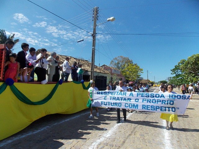 Prefeitura realiza tradicional desfile cívico em homenagem a Independência do Brasil - Imagem 42
