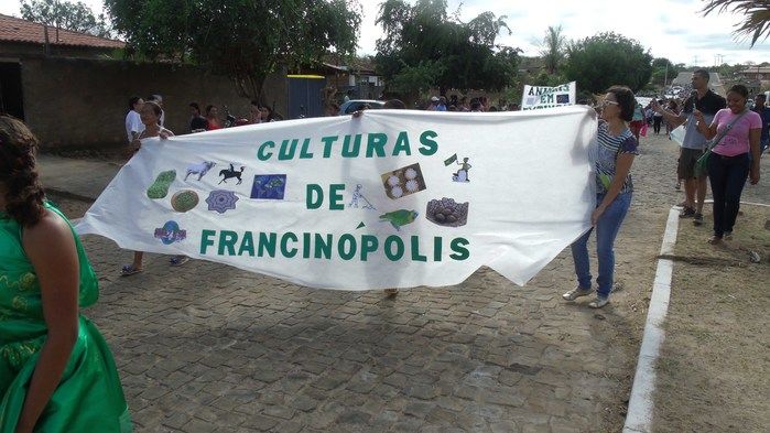 Público prestigia Desfile Cívico de 7 de setembro em Francinópolis - Imagem 14