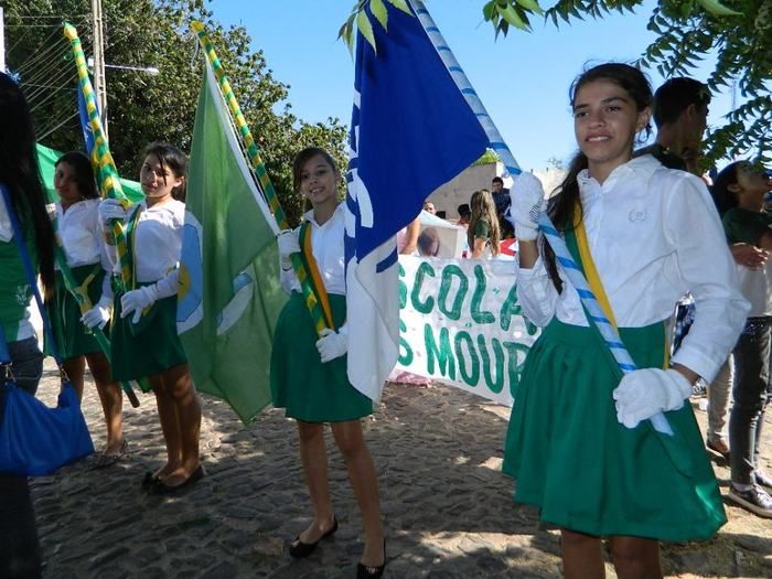 Desfile cívico temático se consolida em Pedro II - Imagem 1