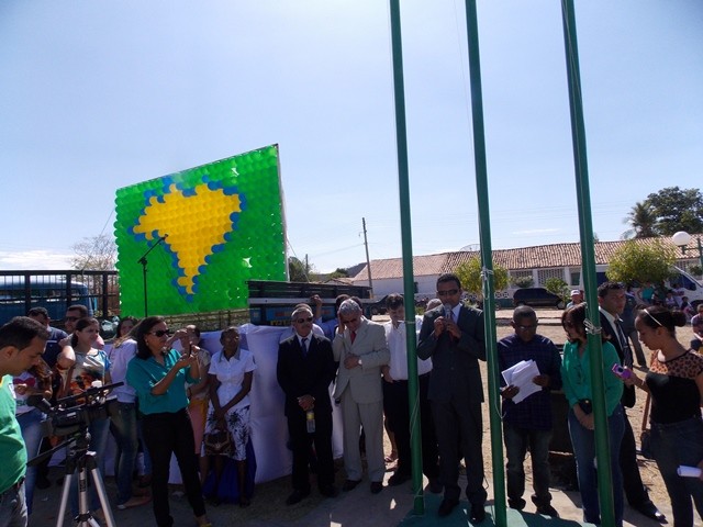 Prefeitura realiza tradicional desfile cívico em homenagem a Independência do Brasil - Imagem 39