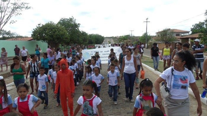 Público prestigia Desfile Cívico de 7 de setembro em Francinópolis - Imagem 28