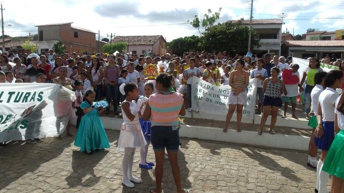 Público prestigia Desfile Cívico de 7 de setembro em Francinópolis - Imagem 130
