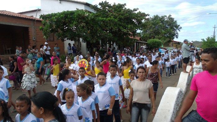 Público prestigia Desfile Cívico de 7 de setembro em Francinópolis - Imagem 109