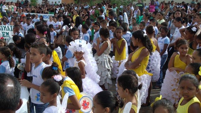 Público prestigia Desfile Cívico de 7 de setembro em Francinópolis - Imagem 125