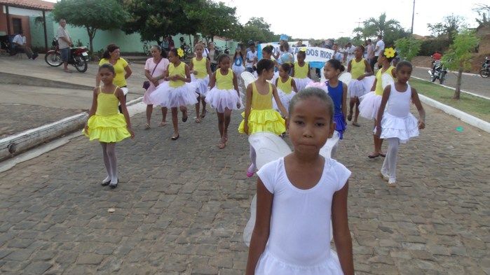 Público prestigia Desfile Cívico de 7 de setembro em Francinópolis - Imagem 52