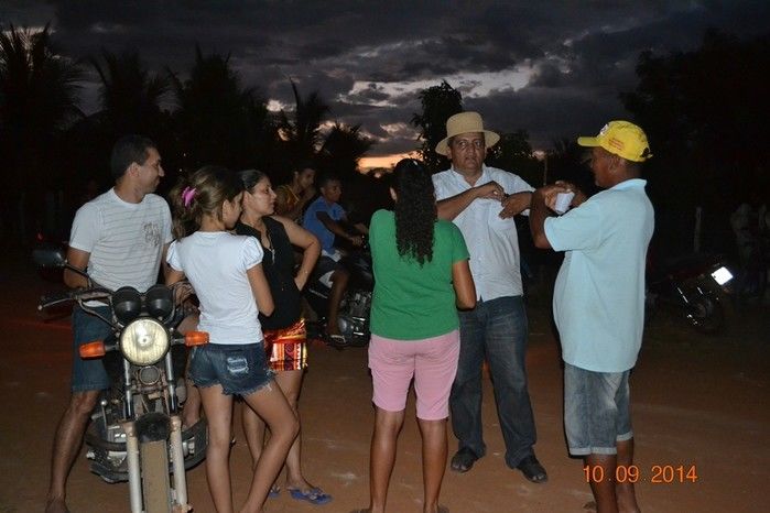 Prefeito Zé Resende entrega poço do bairro Parazinho a comunidade  - Imagem 11