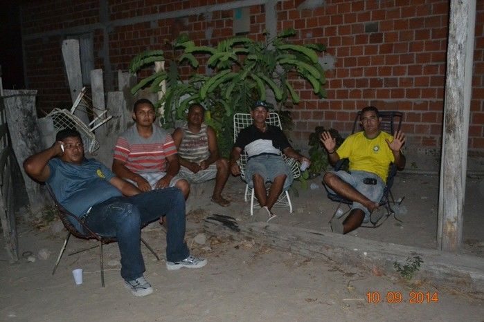 Prefeito Zé Resende entrega poço do bairro Parazinho a comunidade  - Imagem 9