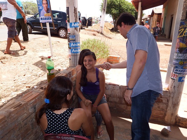 Candidato a Deputado Mardem Menezes realizou reunião politica em Esperantina - Imagem 4