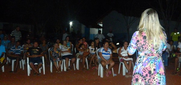 Prefeita Paula Araujo e lideranças participaram de reunião política no Povoado Piçarra - Imagem 9