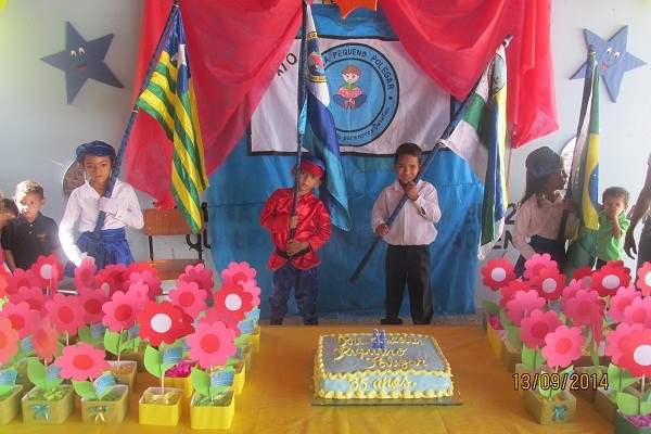 Festa dos 35 Anos da Creche Pequeno Polegar - Imagem 13