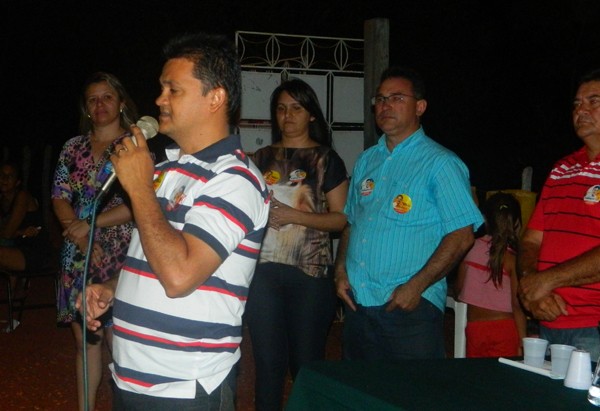 Prefeita Paula Araujo e lideranças participaram de reunião política no Povoado Piçarra - Imagem 7