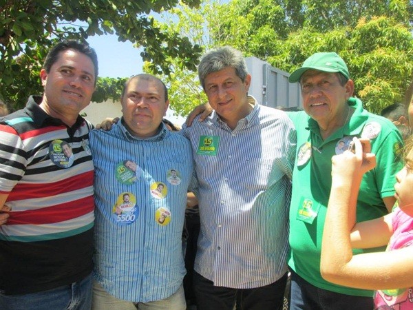 Prefeito Reginaldo recepciona o governador Zé Filho e demais aliados em uma visita a São Félix - Imagem 1