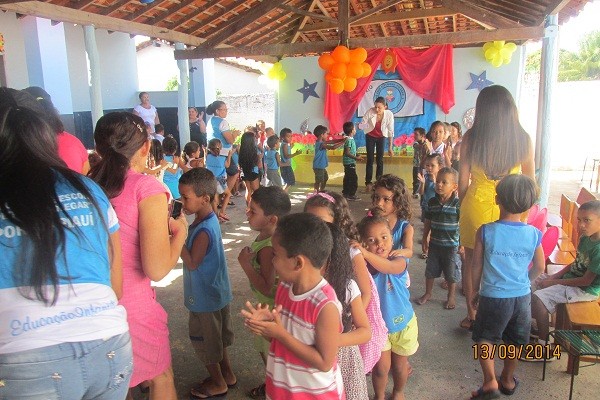 Festa dos 35 Anos da Creche Pequeno Polegar - Imagem 10