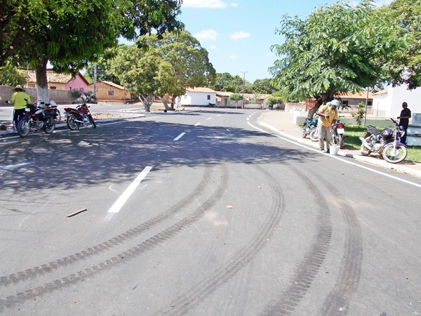 Secretaria de obras inicia sinalização da pavimentação do bairro trizidela - Imagem 11