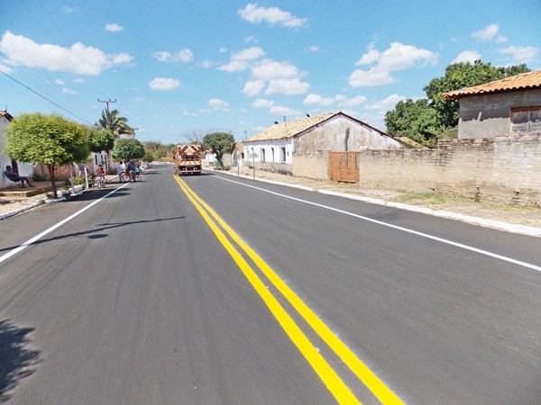 Secretaria de obras inicia sinalização da pavimentação do bairro trizidela - Imagem 21