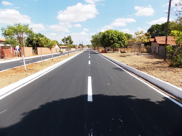 Secretaria de obras inicia sinalização da pavimentação do bairro trizidela - Imagem 4
