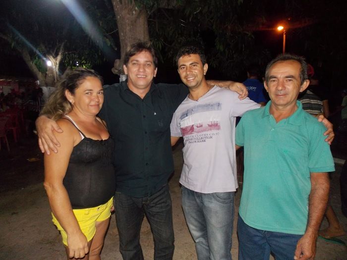 Centenas de pessoas prestigiam abertura da II Exposição Agrobom em Bom Princípio do Piauí - Imagem 13