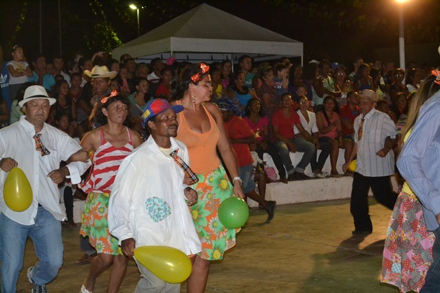 Terceira noite de festejos juninos teve encerramento do II Concurso de Quadrilhas Juninas - Imagem 15
