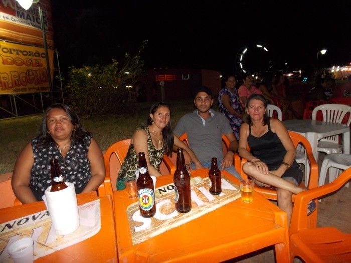 Registros fotográficos logo após a novena no espaço da Barraca Paroquial  e da Praça Acelino Rezende - Imagem 24