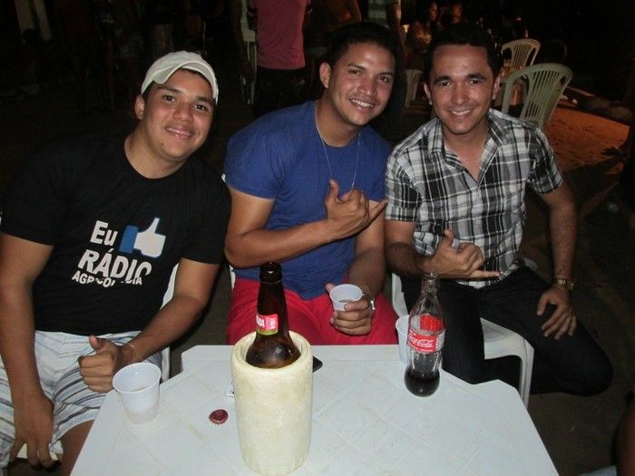 Trio Elétrico Nem Motos faz encerramento dos festejos  no bairro Vila em Agricolândia - Imagem 26