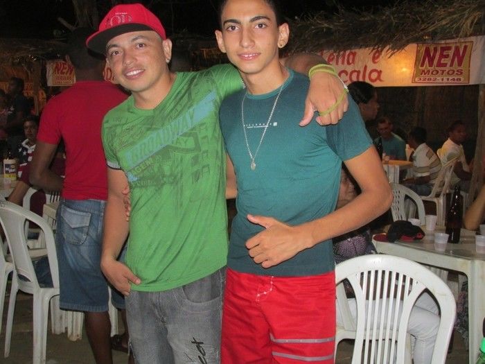 Trio Elétrico Nem Motos faz encerramento dos festejos  no bairro Vila em Agricolândia - Imagem 7